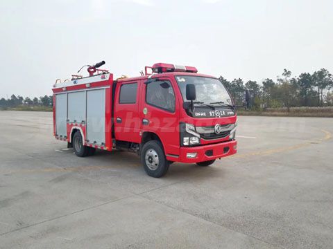 國六東風(fēng)3噸水罐消防車