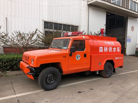 北汽國(guó)六2噸供水車(chē)